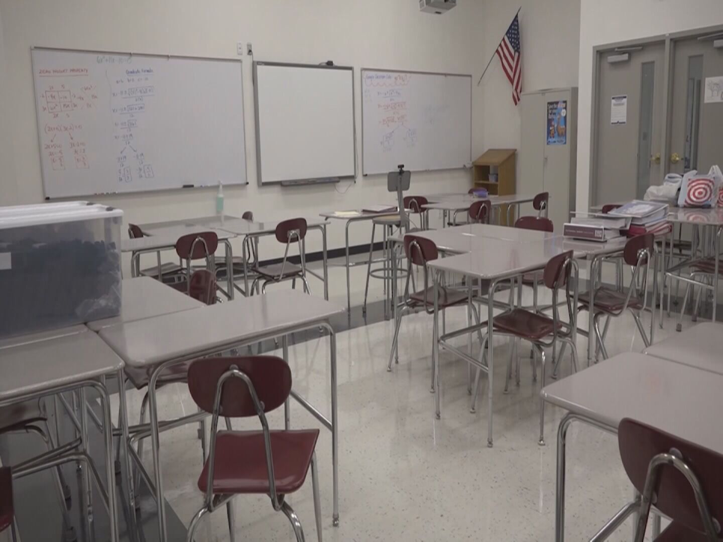 classroom.bmp